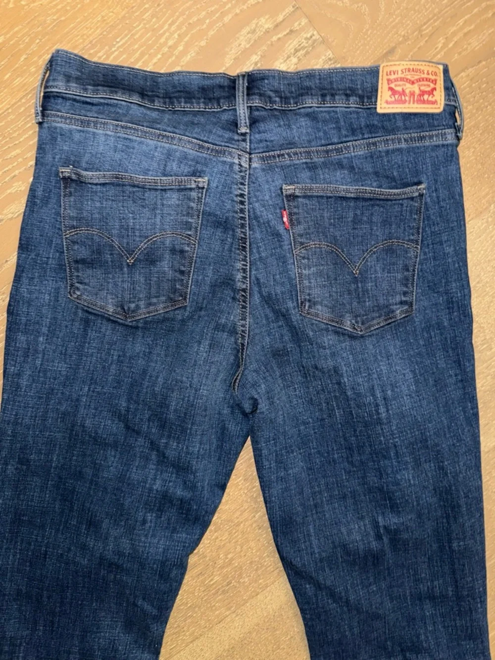 Levi's‎ Dark Blue Straight-Leg Jeans